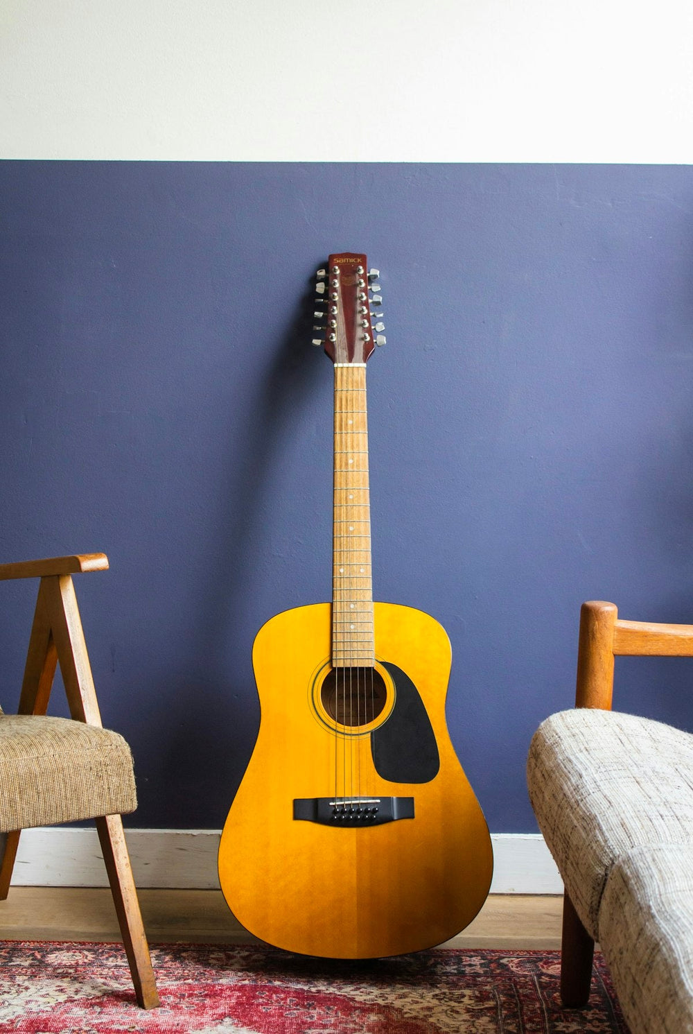 Oto Guitar — angle 1 of 1