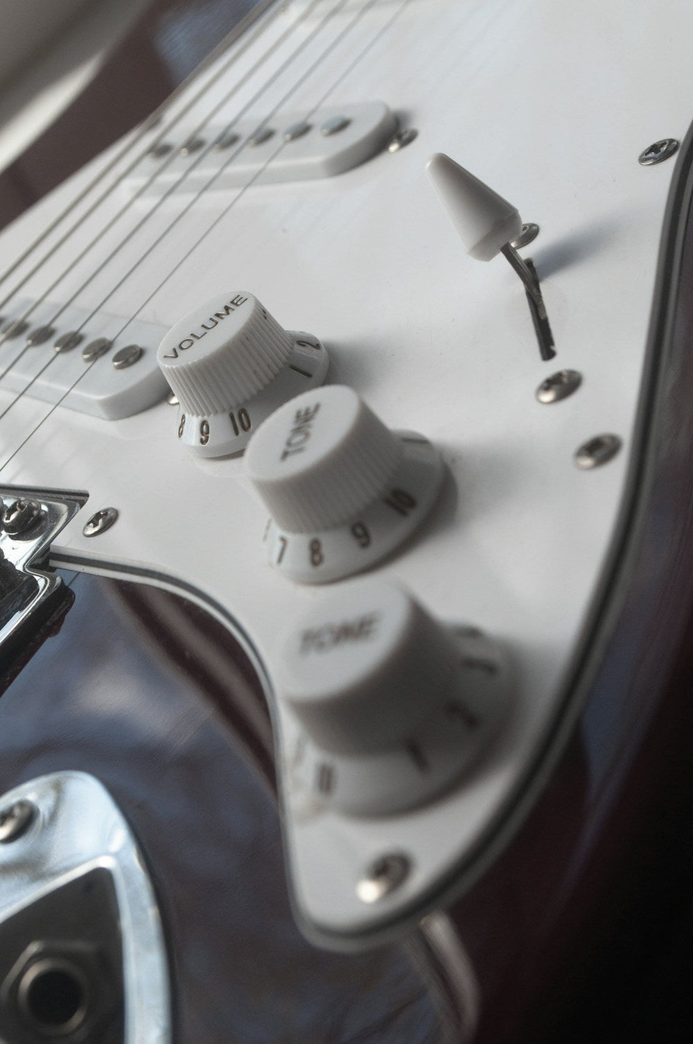 Kaspar Strings — angle 1 of 1